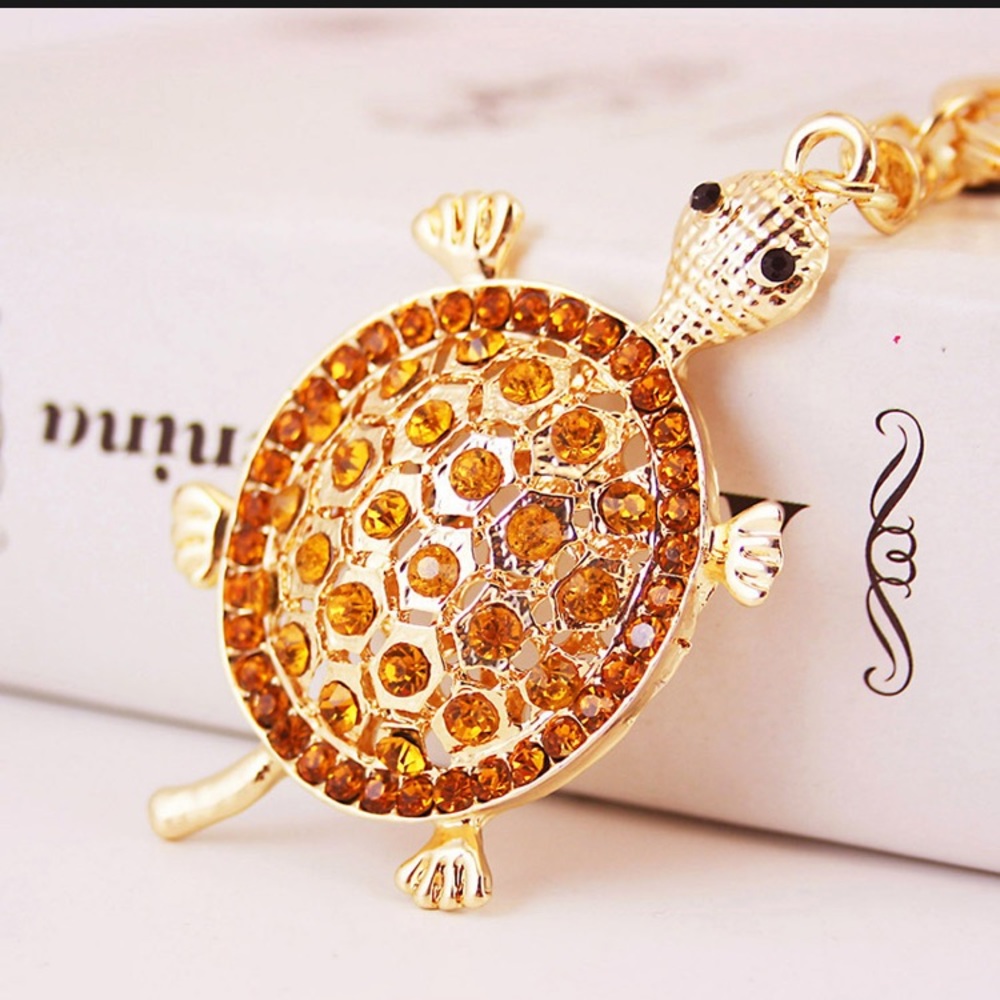 Rhinestone and gold turtle metal pendant keychain charm. New with gift box.